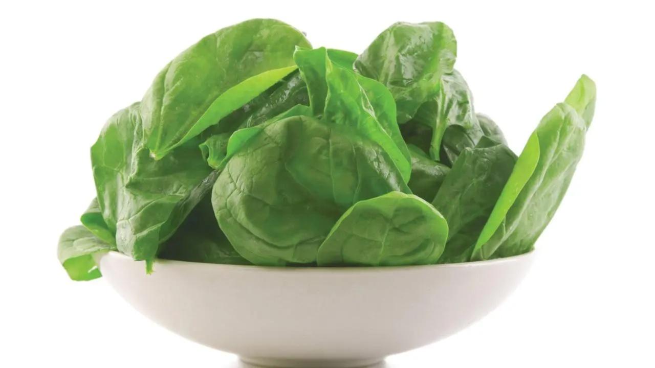 Embrace leafy greens: Vegetables like spinach, kale and broccoli are packed with folate, a nutrient associated with improved mood and mental health. Photo Courtesy: iStock