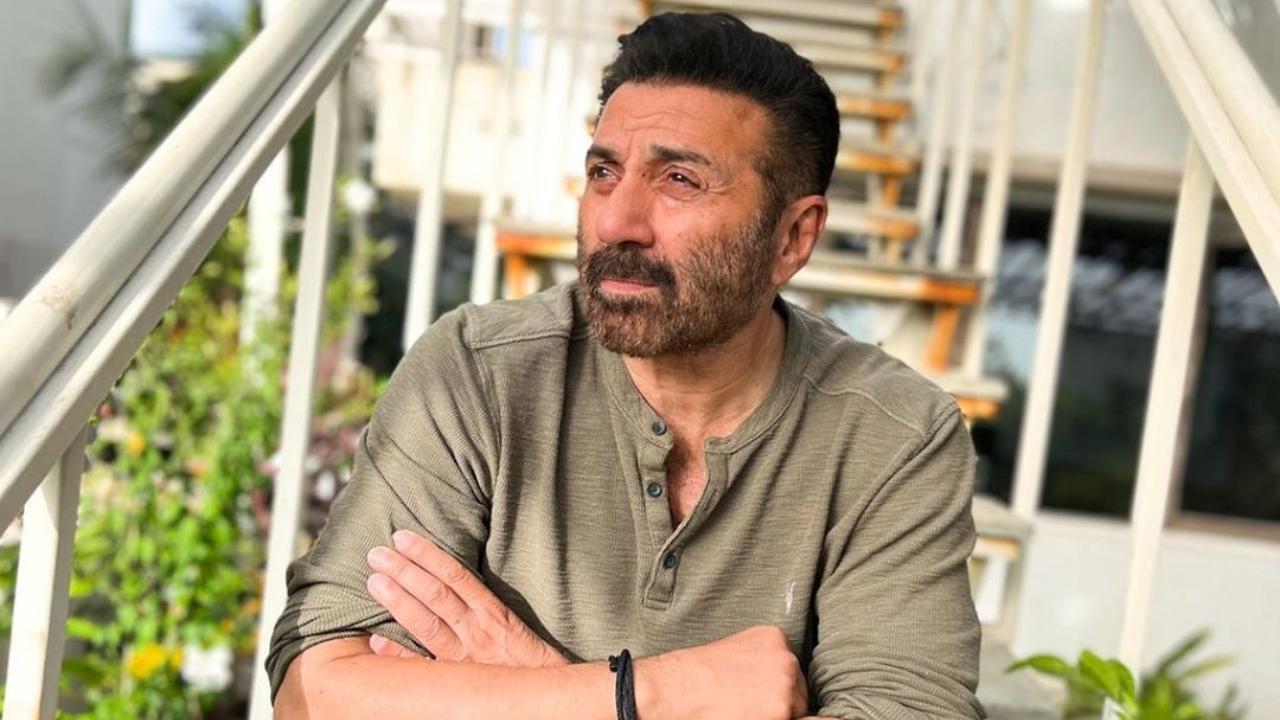 Sunny Deol's Juhu villa to be auctioned in September to recover Rs 56 crores loan?