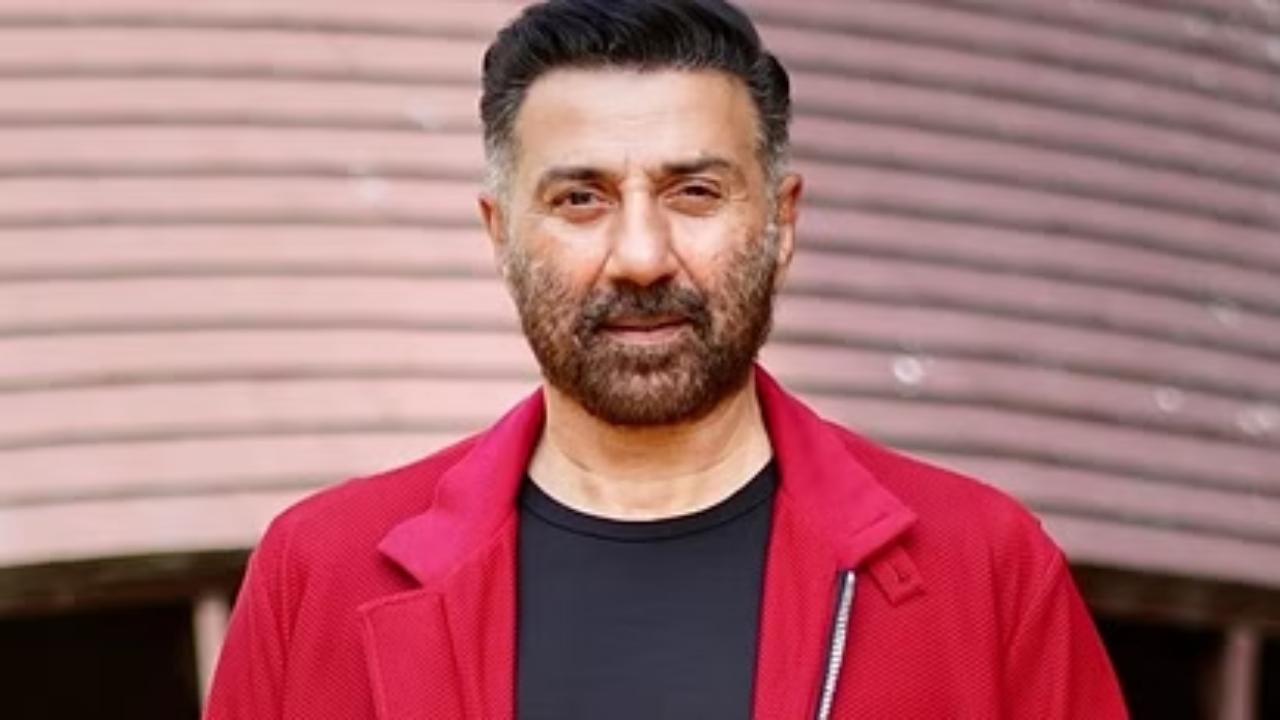 1280px x 720px - Gadar 2 actor Sunny Deol talks about nepotism debate, says 'it's spread by  frustrated people'
