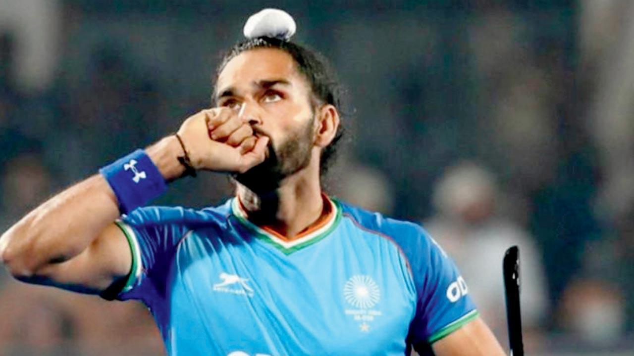 Asian Games 2023: That's a reverse hit for Akashdeep!
