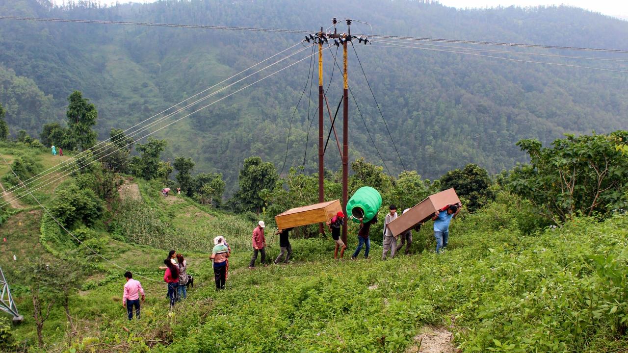 Jakhan village is home to about 15 families, comprising around 50 people