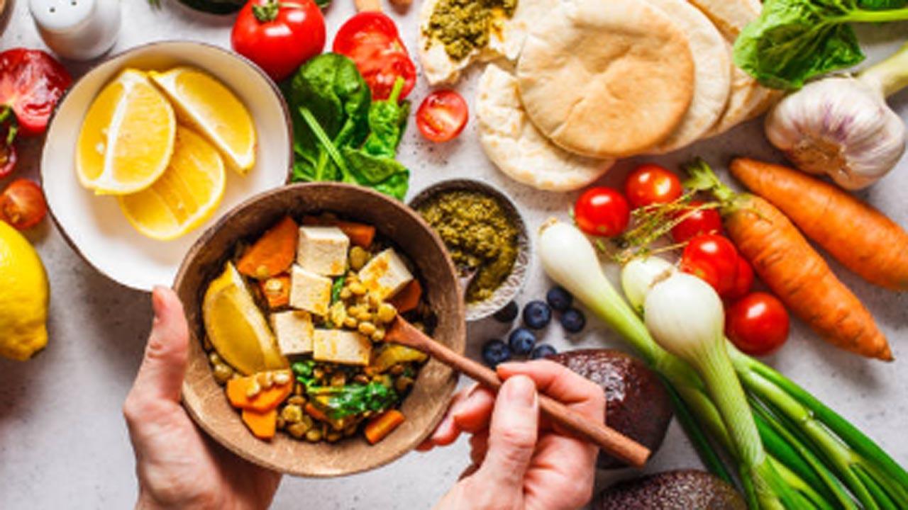 Here are 5 vegan munchies to binge on this rainy season