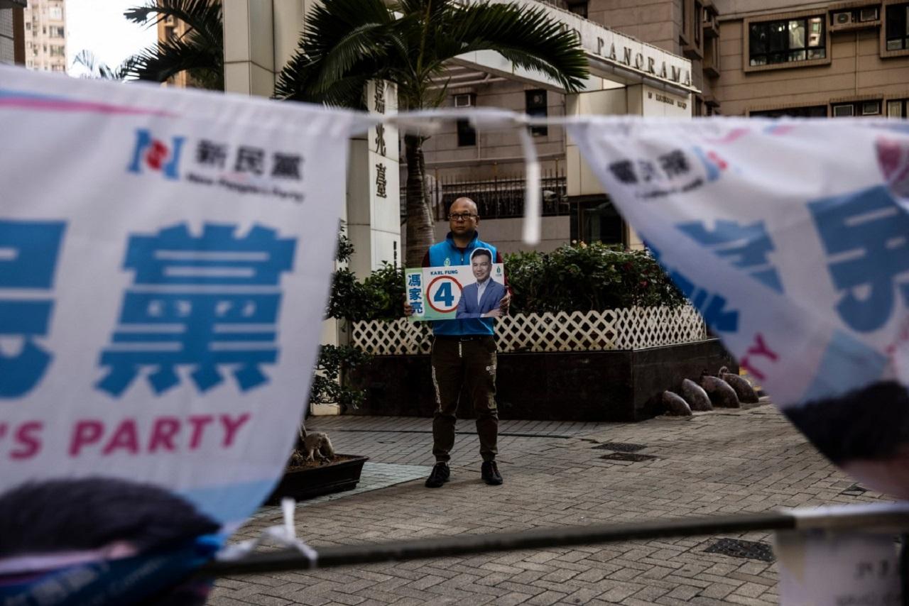 Beijing loyalists are expected to take control of the district councils after Sunday's elections, with results showing big pro-government parties winning most directly elected seats