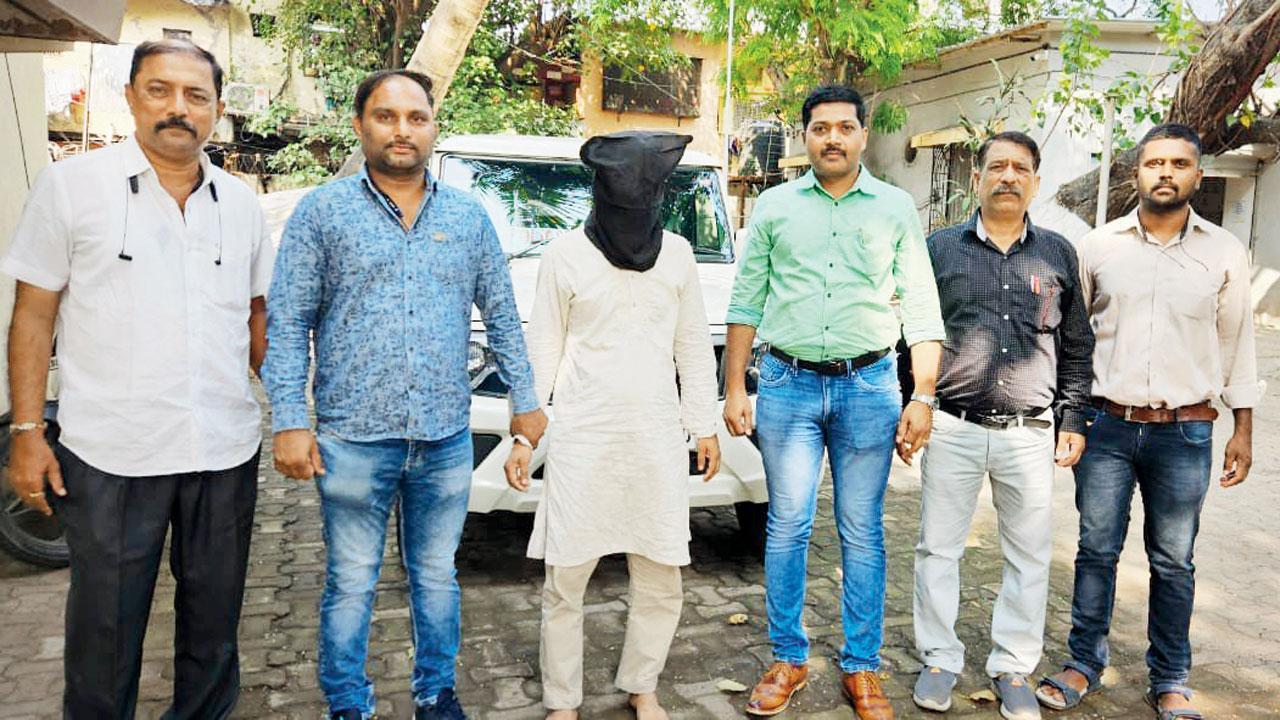 Bangladeshi immigration ring in Thane busted; 5 agents caught