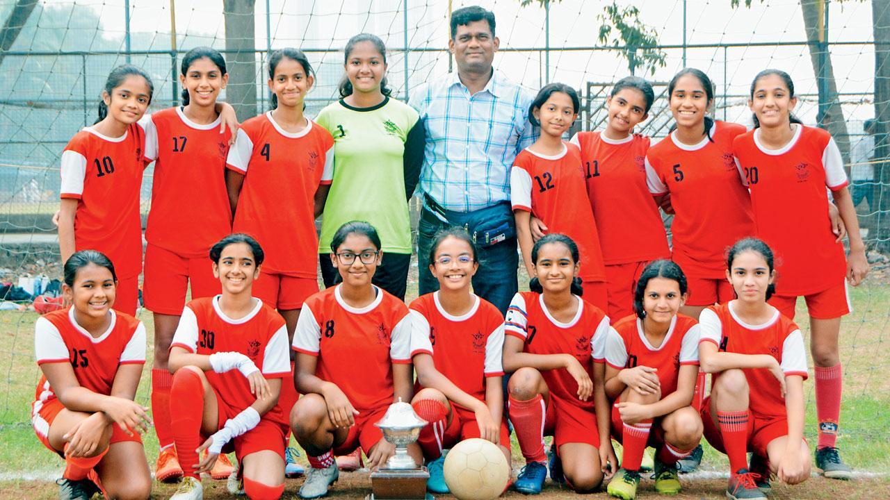 RSB Arya Vidya Mandir girls retain U-14 Div-I football title