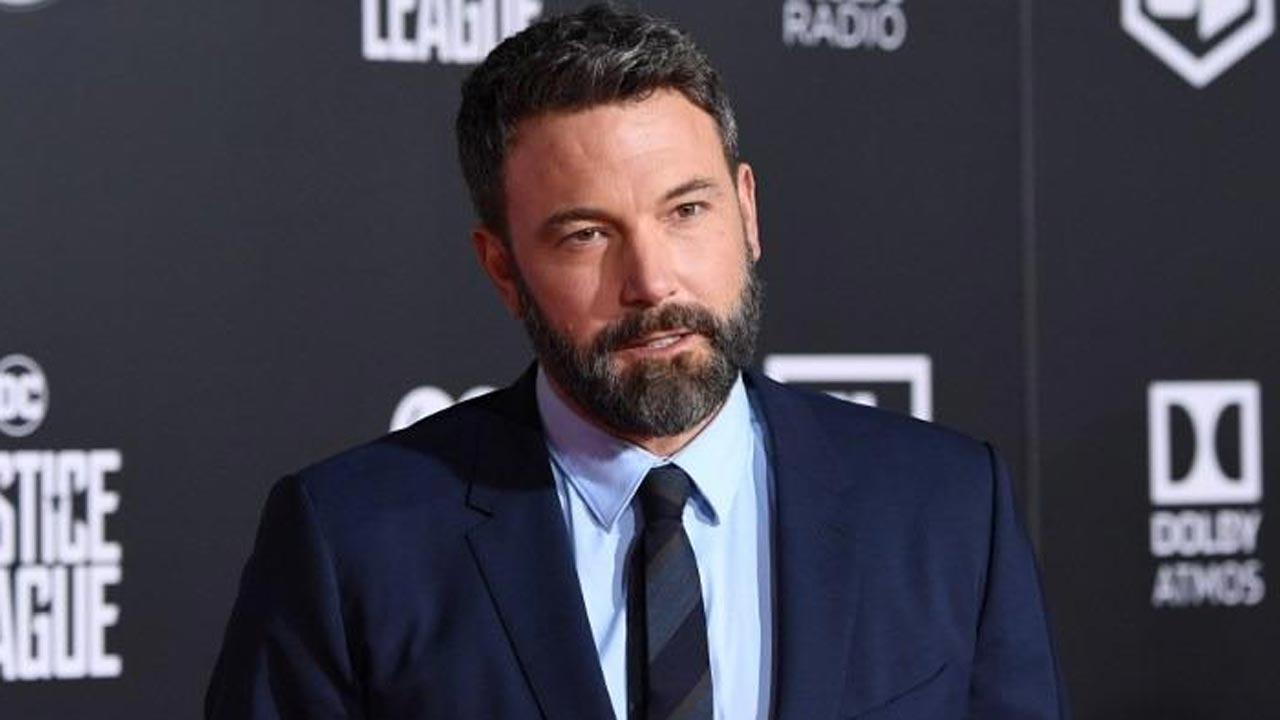 Ben Affleck shows off his basketball skills to his 11-year-old son