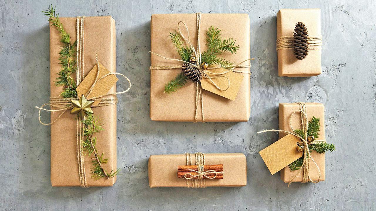 Wrap up Christmas presents with these eco-friendly materials