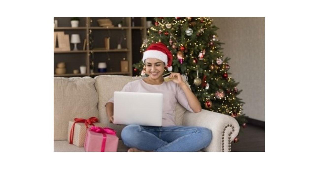 Exploring the Viability of Instant Loans for Christmas and New Year Festivities
