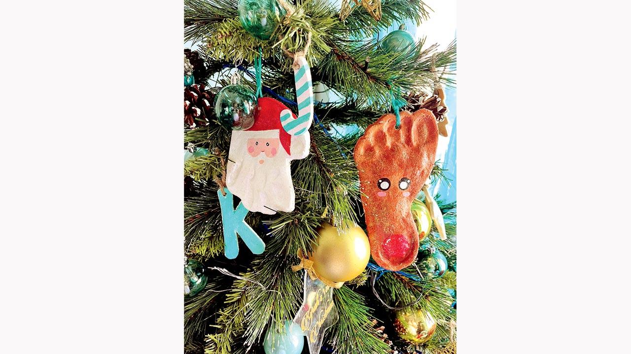 Tree ornaments made of DIY clay
