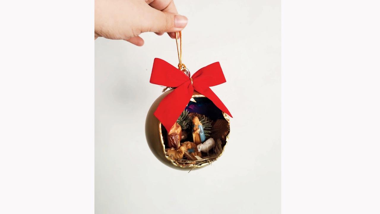 A bauble crib by Noronha