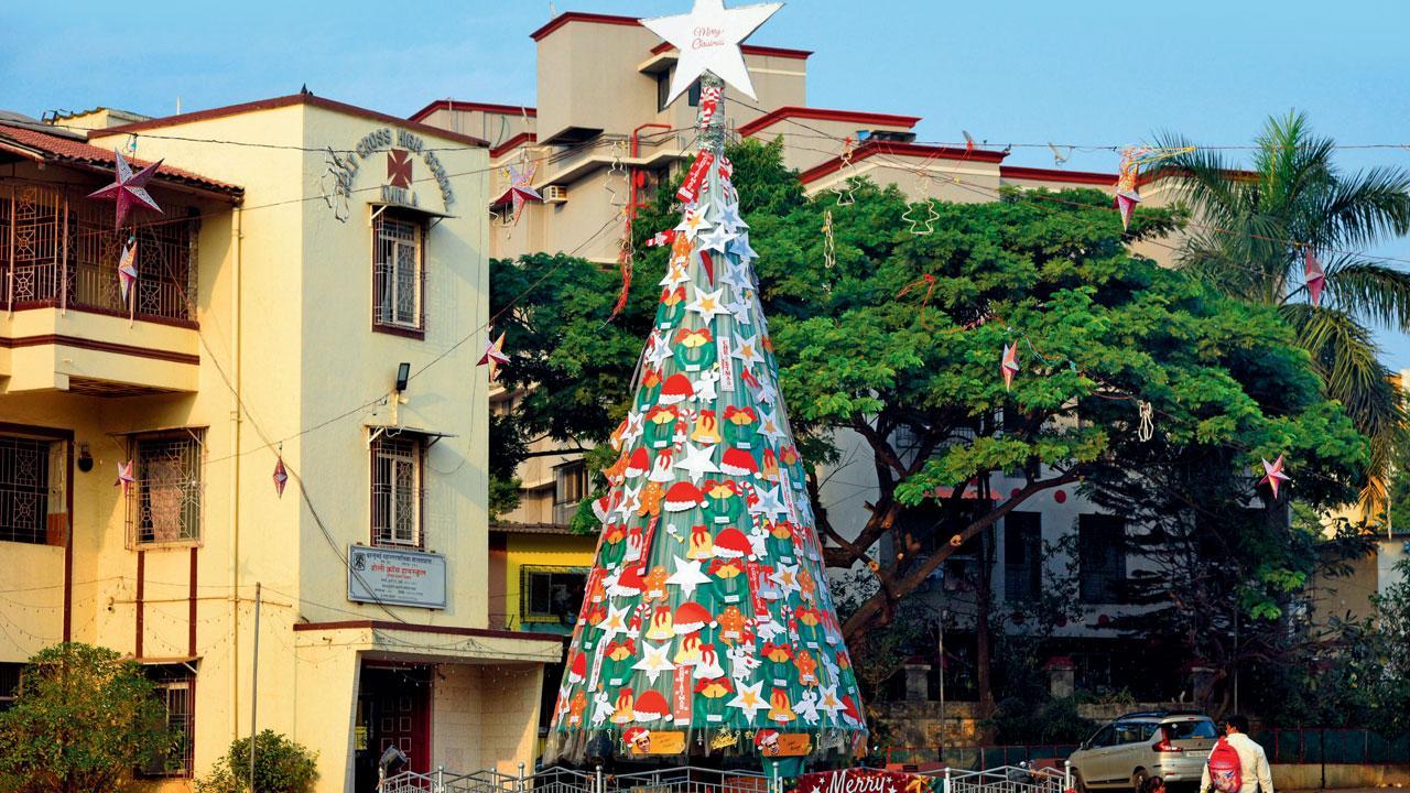 Lost in holiday limbo? Two days of free fun await you—events, walks and wonders