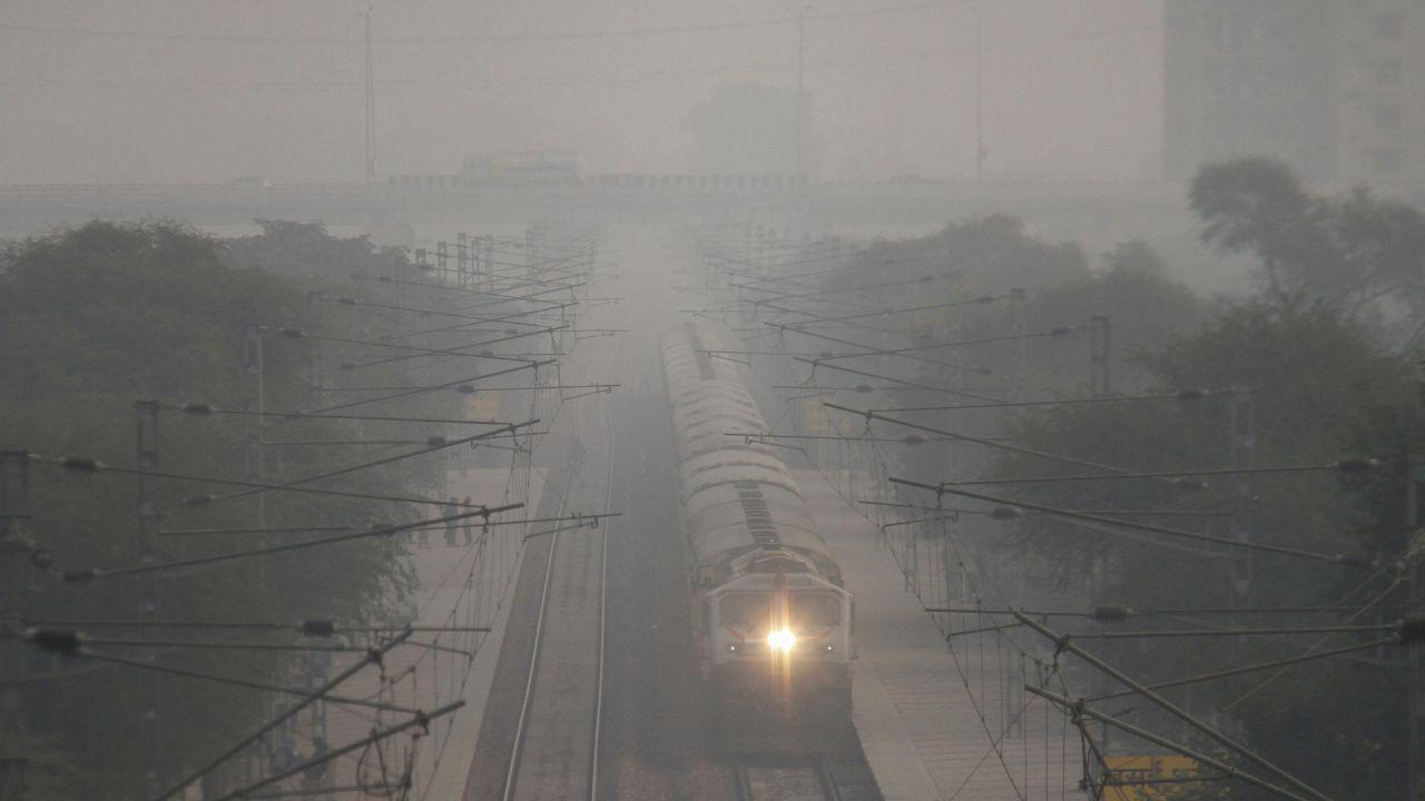 Earlier, the Palam observatory noted a minimum temperature of 14 degrees Celcius, while Safdarjung recorded 12.2 degrees Celcius on Saturday, signaling a perceptible decline in the mercury.