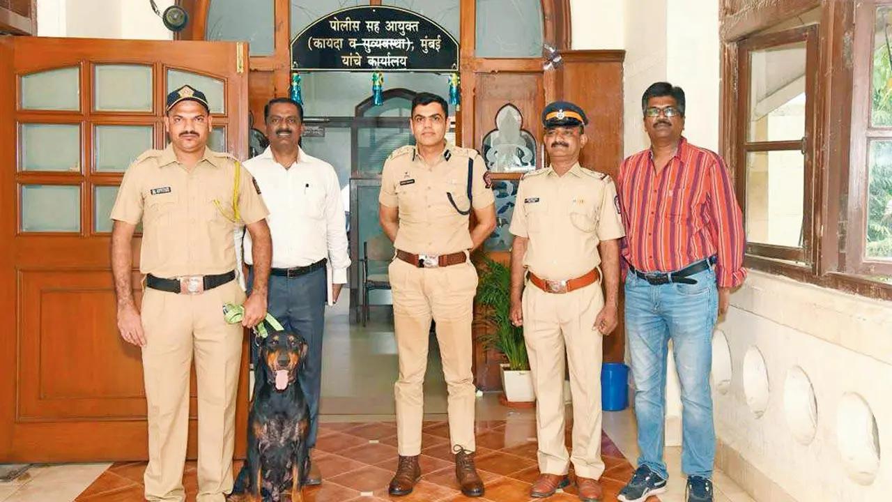Paws for protection: Mumbai's police dogs ensure security amidst bomb threats and festivals