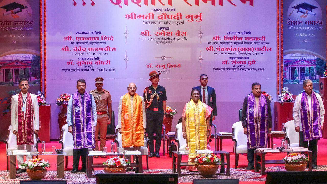 President Droupadi Murmu attended the 111th convocation of Rashtrasant Tukadoji Maharaj Nagpur University, highlighting the vital role of research and innovation in a country's development. Pics/ Agencies