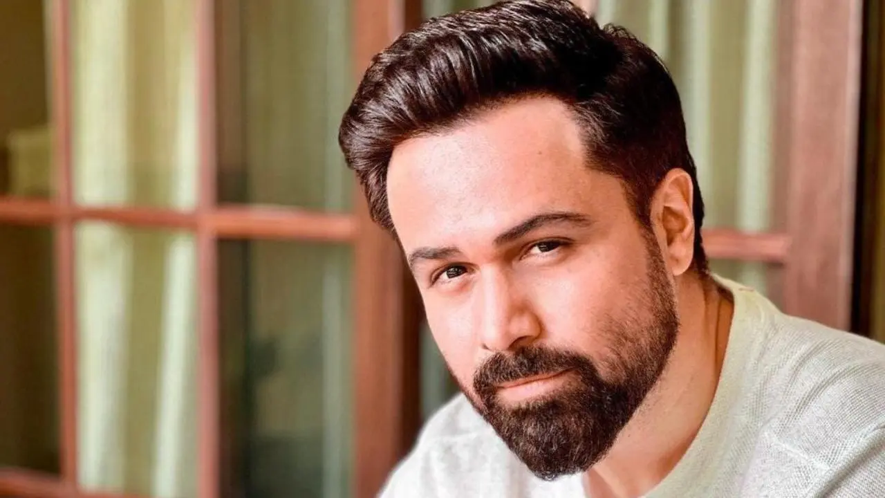 Emraan Hashmi pens a romantic note for wife Parveen on 17th wedding anniversary 
