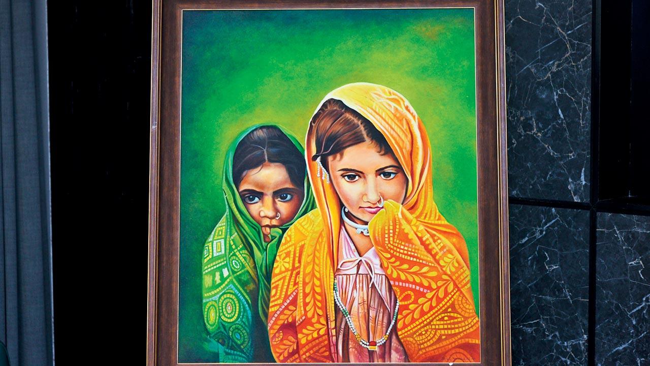This painting by Khandelwal represents women who are fearful of following their dreams, approaching life hesitantly, with their eyes averted