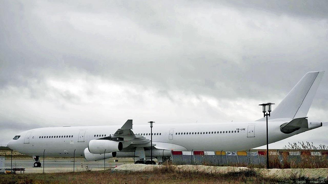 French judge to decide on extending stay of 303 passengers of grounded flight