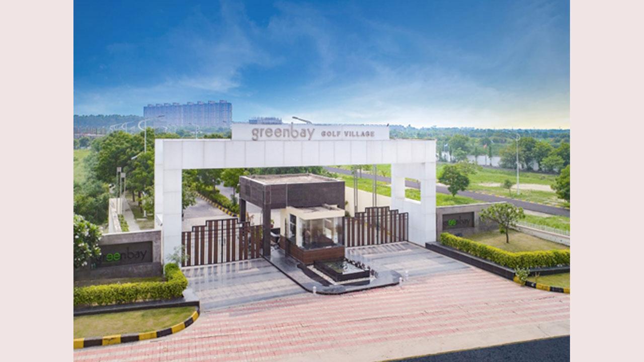 Greenbay Golf Village, Noida: Redefining Luxurious Living with a Visionary 