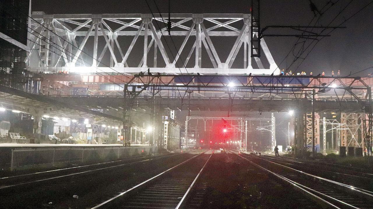 Mumbai: Girder delay won’t affect Gokhale bridge deadline, says BMC