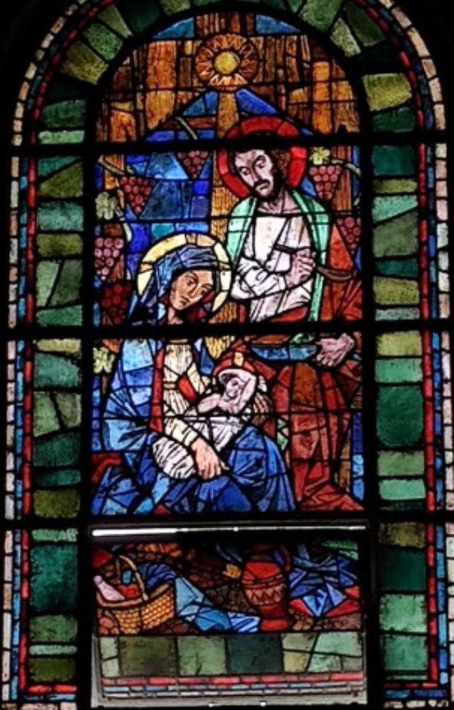 Mumbai churches with stained glass