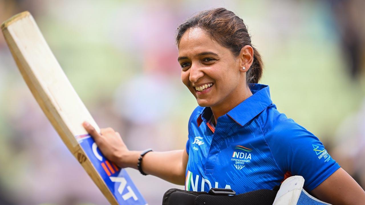Indian women's blind cricket team meet Harmanpreet Kaur, Amol Muzumdar after series win over Nepal