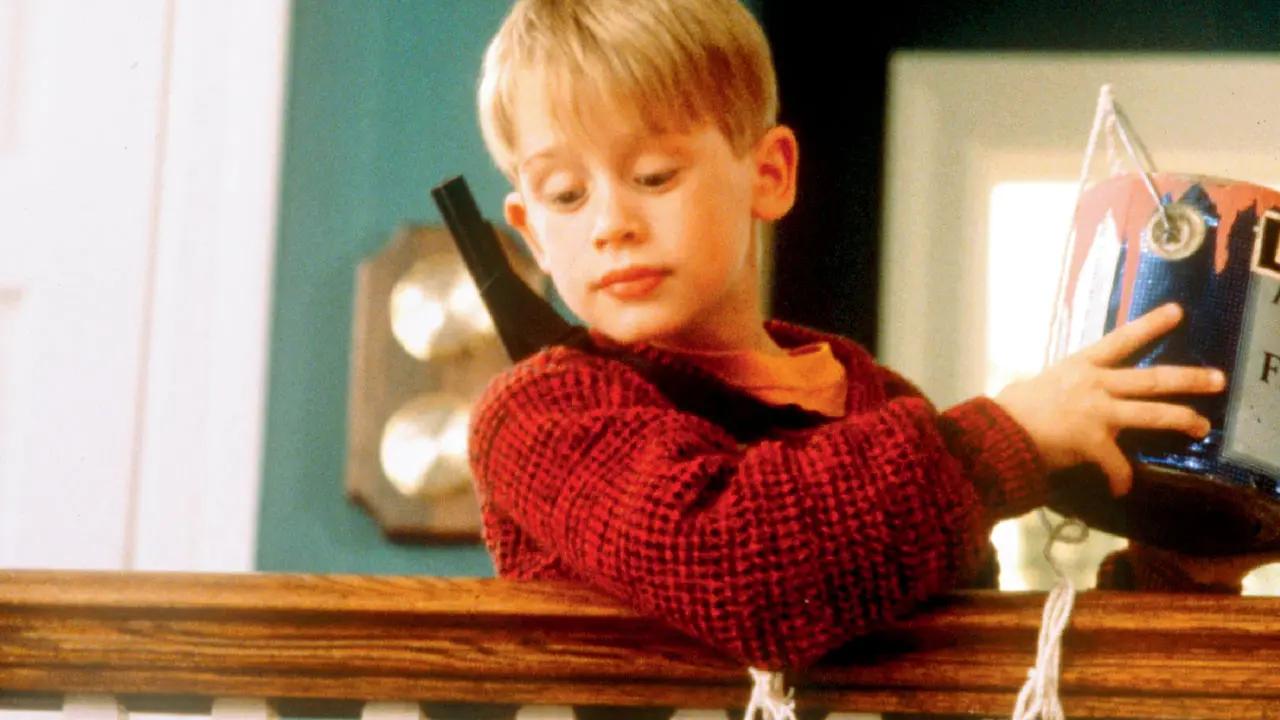 <p>SCC Sky Cinema is hosting Christmas movie nights for couples or families, with one of the cult faves: Home Alone 2. Snuggle up with a blanket and a mug of cocoa and watch the McCallister family get up to their usual holiday antics.</p>
<p>WHEN: December 25, 7 PM<br />WHERE: Infiniti Mall, Malad<br />PRICE: Rs 450 onwards<br />TO BOOK: bookmyshow.com</p>