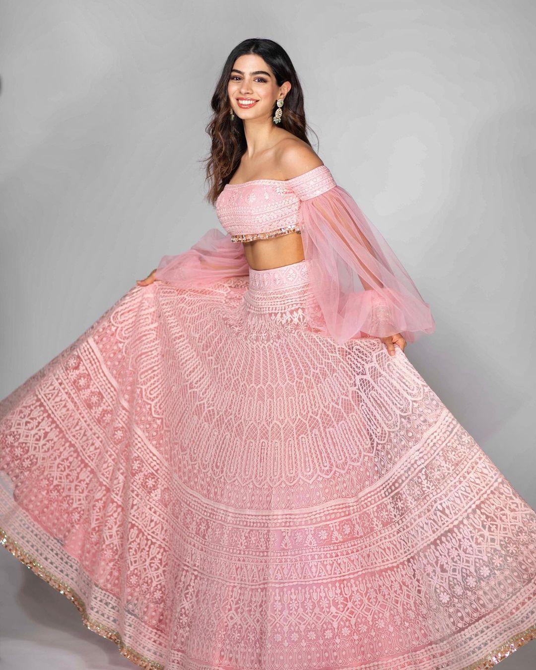 The actress wore the heavily embroidered lehenga and left her hair open and put a stunning set of earrings to complete her look