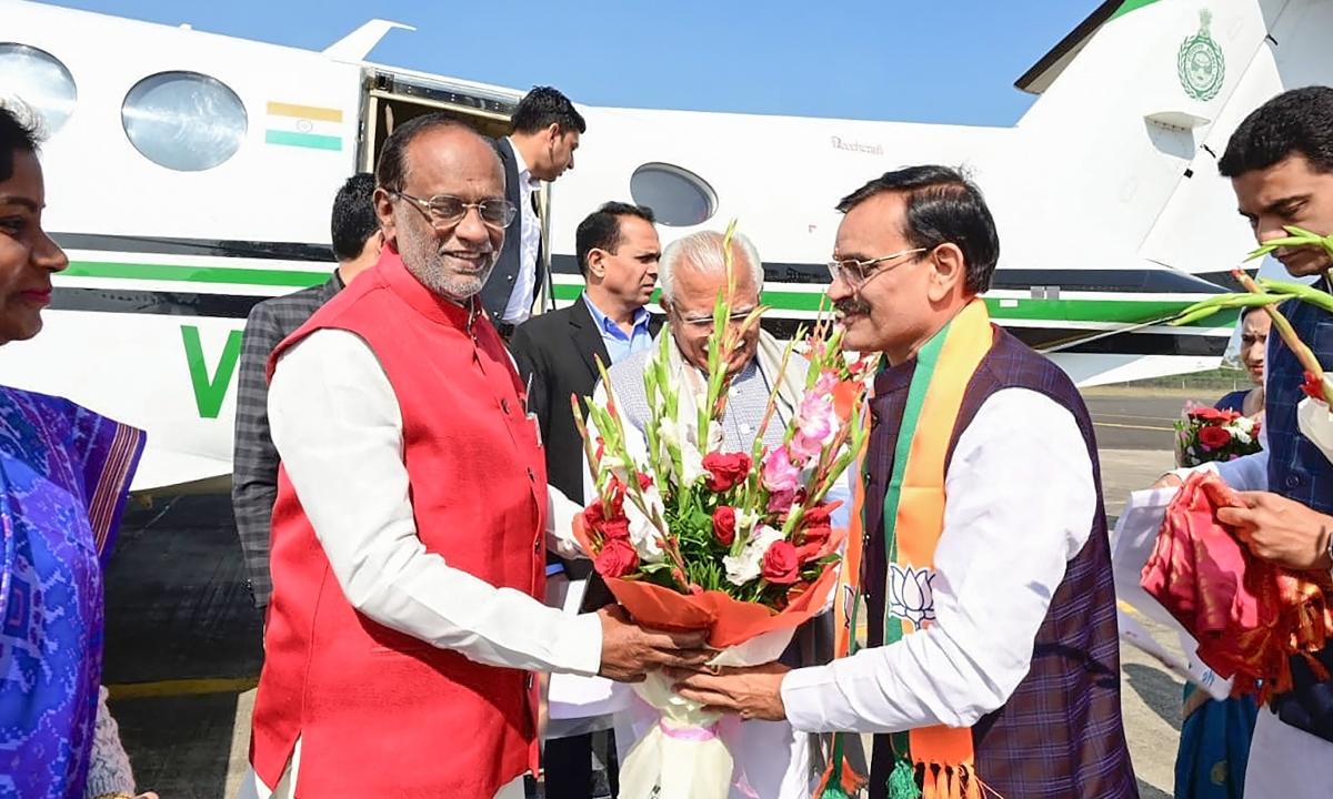 Prahlad Patel, an OBC leader like Chouhan, former Union minister and newly-elected Dimani MLA Narendra Tomar, Indore heavyweight Kailash Vijayvargiya, state unit chief VD Sharma and Union minister Jyotiraditya Scindia are being seen as front-runners for the post