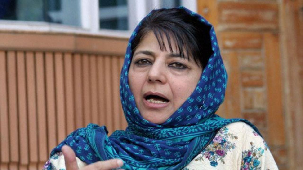 J&K admin's actions indicate SC verdict on Article 370 might be against country's interest: Mehbooba