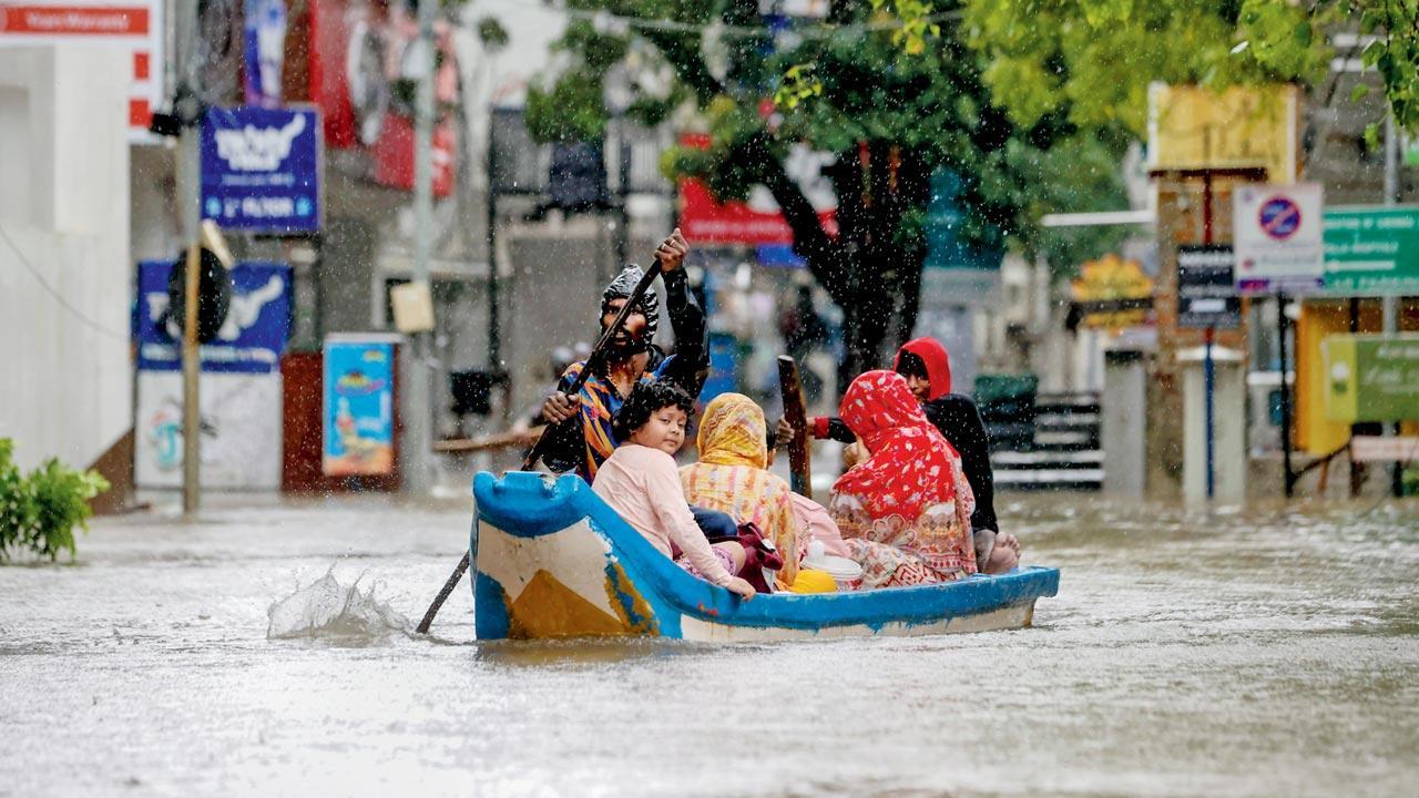 Cyclone Michaung batters Chennai