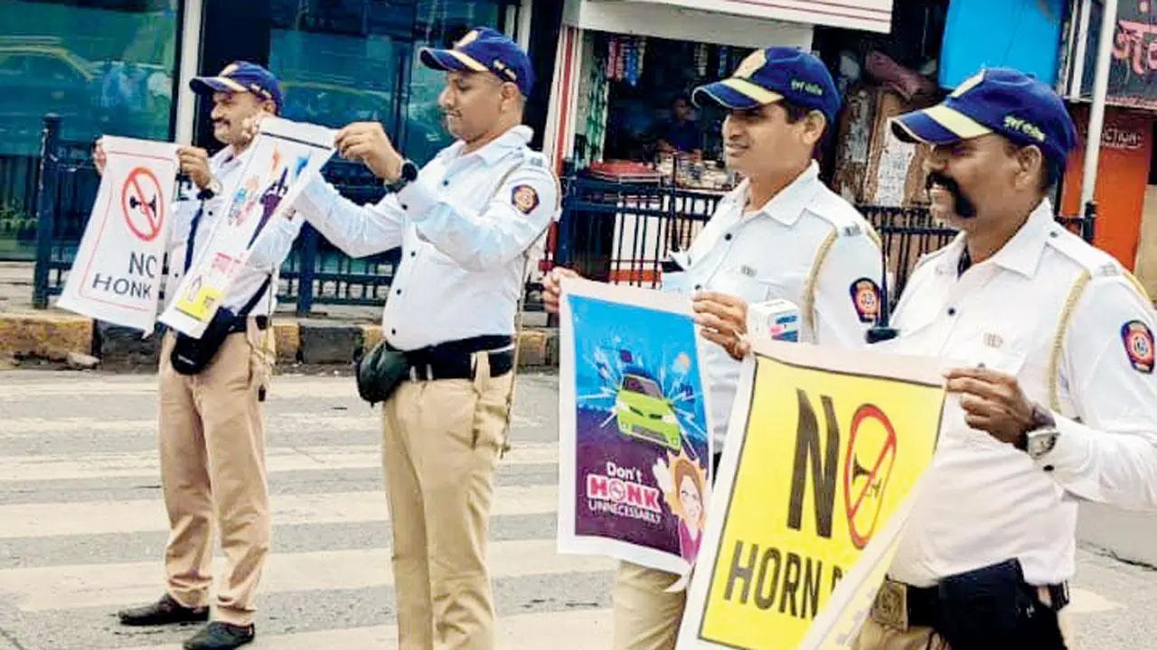 Mumbai Police collaborate with students to promote `No Honking` campaign | News World Express