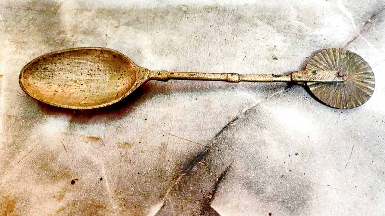 The nevri spoon with its unique tail feature. Pic Courtesy/@can.dee.duh on Instagram