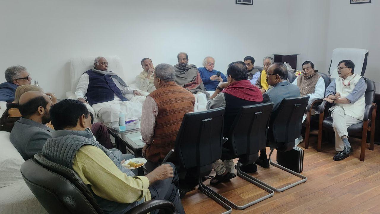 Hussain proposed demanding a statement from the Home Minister regarding the security breach and suggested engaging in a comprehensive discussion on urgent measures to prevent such incidents in the future.