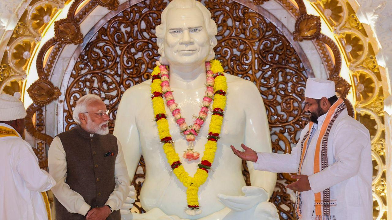 During his visit, PM Modi will actively participate in the Viksit Bharat Sankalp Yatra in Sewapuri, a rural locality within his constituency, emphasizing a commitment to progressive development initiatives.