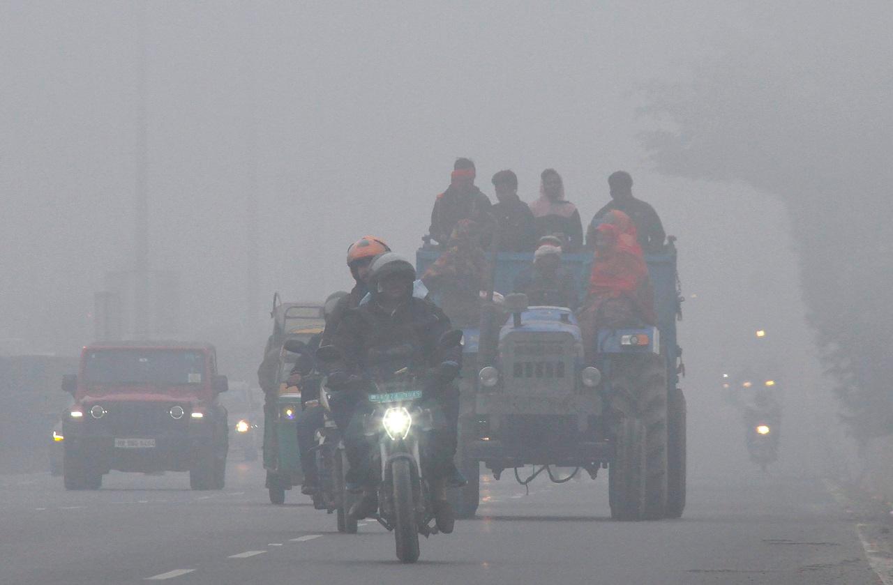 About 30 flights, including international flights, were delayed at the Delhi airport due to the fog and low visibility, according to the airport authorities