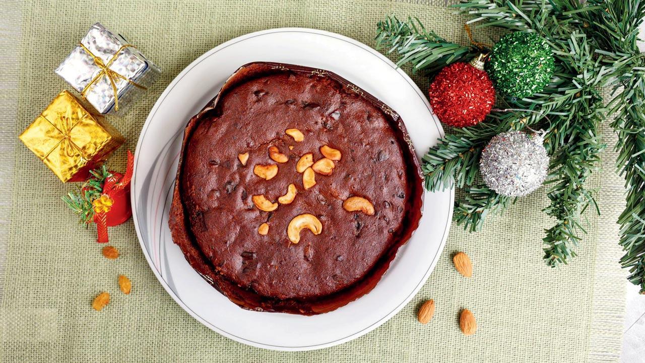 Christmas 2023: Here's how you can make and enjoy plum cake this festive season