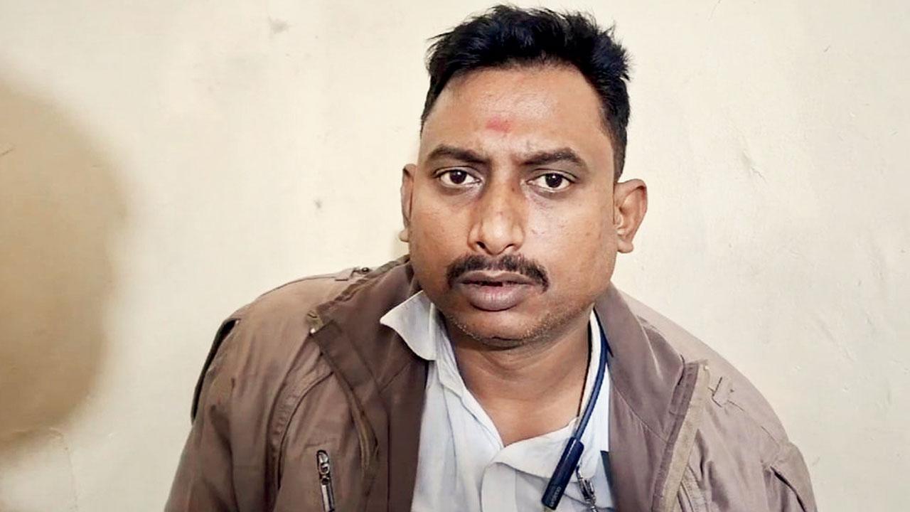Pramod Daund, a crash survivor. Pics/Navneet Barhate