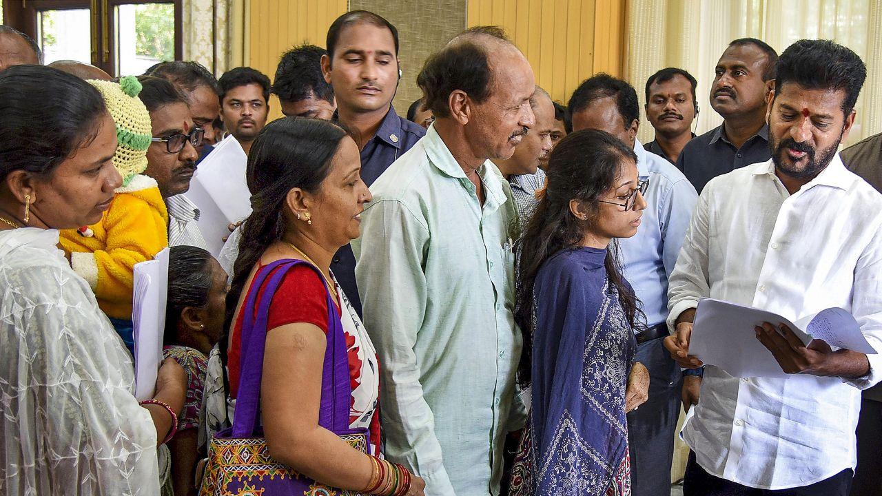 Revanth Reddy's swearing-in ceremony as the first Congress CM of Telangana witnessed the attendance of notable Congress leaders, including Sonia Gandhi, Rahul Gandhi, Priyanka Gandhi, and the party's national president, Mallikarjun Kharge. This presence signifies party support and solidarity with the new administration.