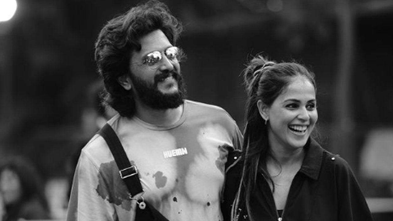 Genelia calls hubby Riteish Deshmukh 'greatest man in entire universe'