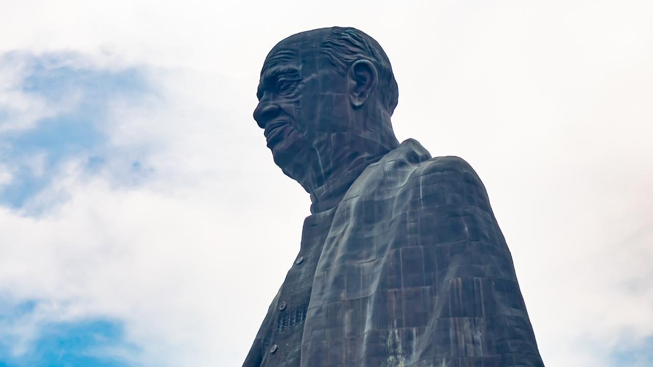 Sardar Patel Death Anniversary: Fascinating facts about 'Statue of Unity'