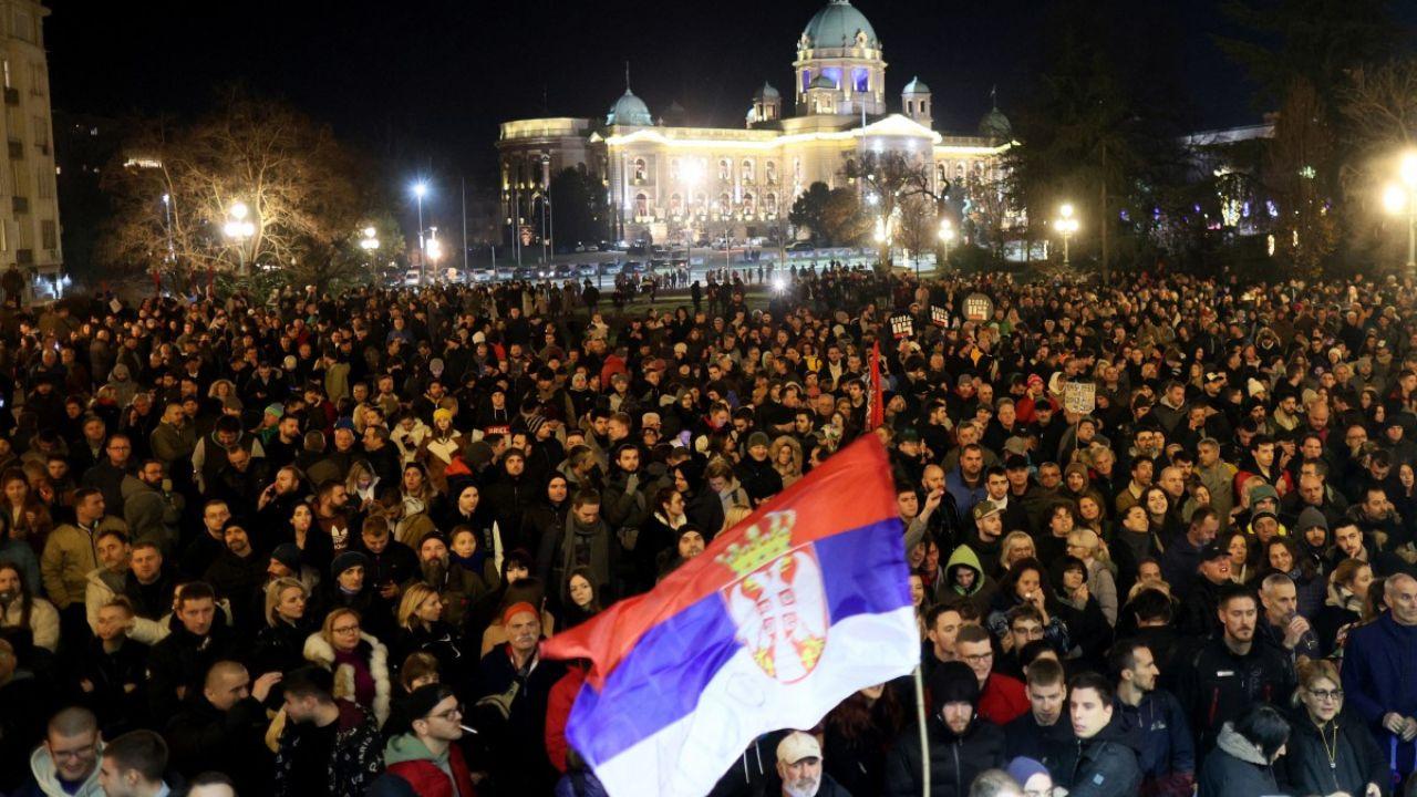 Serbian authorities detained protesters who participated in demonstrations against election irregularities. The protests escalated to an attempt to access Belgrade's city council, resulting in confrontations with riot police using tear gas, pepper spray, and batons.