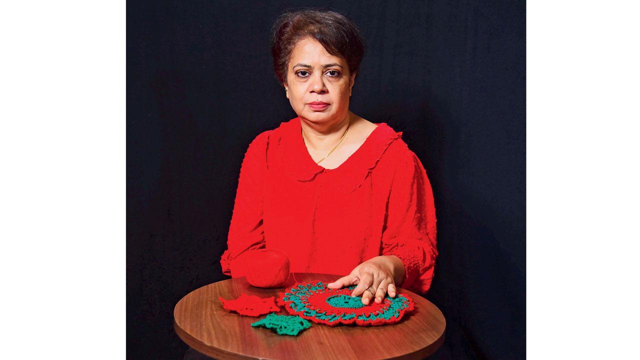 Crocheter shares how to knit a Christmassy snowflake coaster