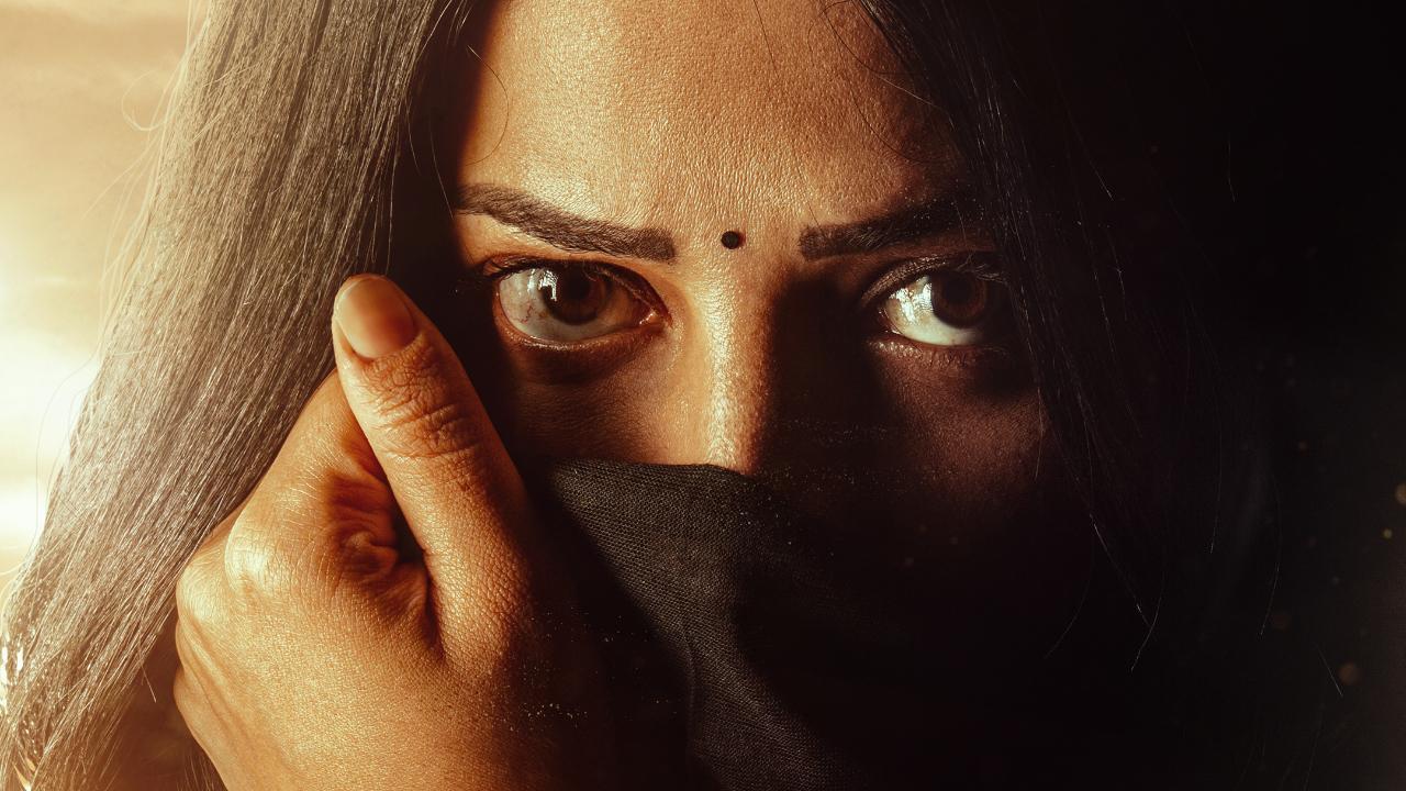 Adivi Sesh shares first look of Shruti Haasan's character from their pan-Indian action drama