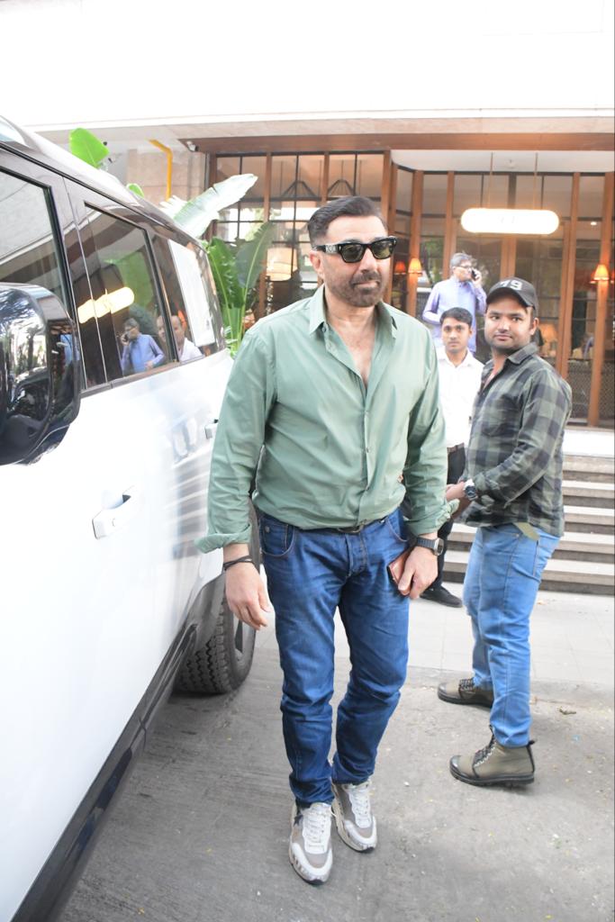 Sunny Deol, who has been making headlines for Gadar 2, was snapped in the city