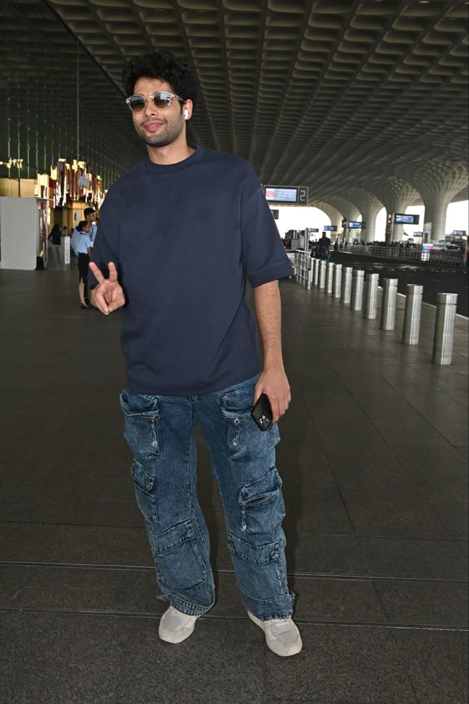 Sidharth Chaturvedi opted for a cool and comfy outfit for his airport look