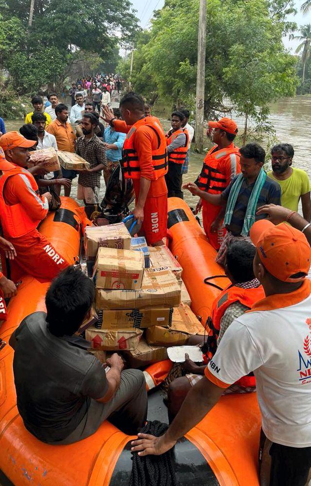 NDRF rescue & relief ops in Thoothukudi