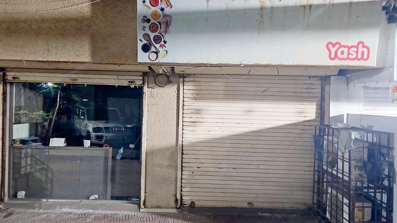 The office of Yash Caterers at Mahavir Nagar in Kandivli West