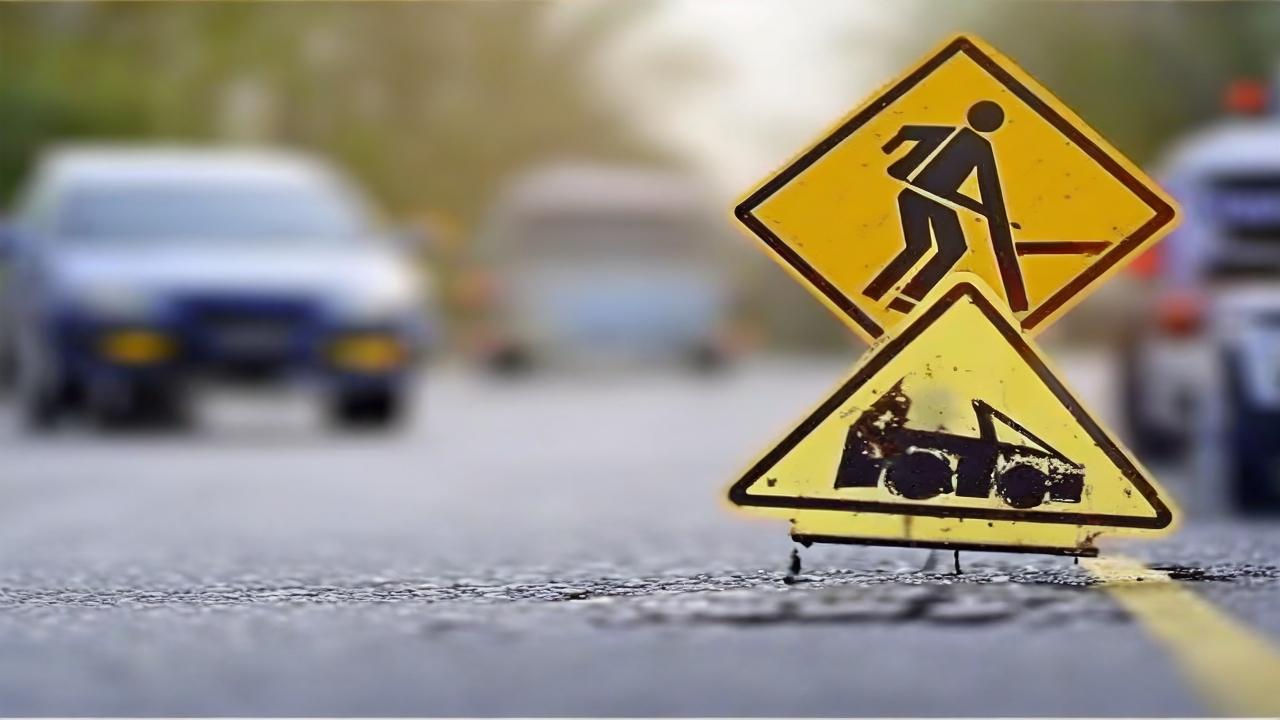 Three teachers and the driver of the vehicle they were traveling in were killed after their “high speeding” car rammed into a tractor near Ausa in Maharashtra’s Latur district early Friday morning.