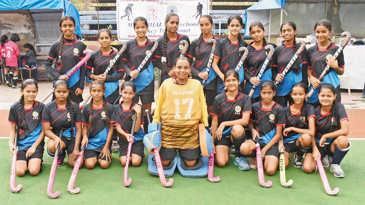Guru Nanak High School girls after their hockey wins. Pics/Sameer Markande
