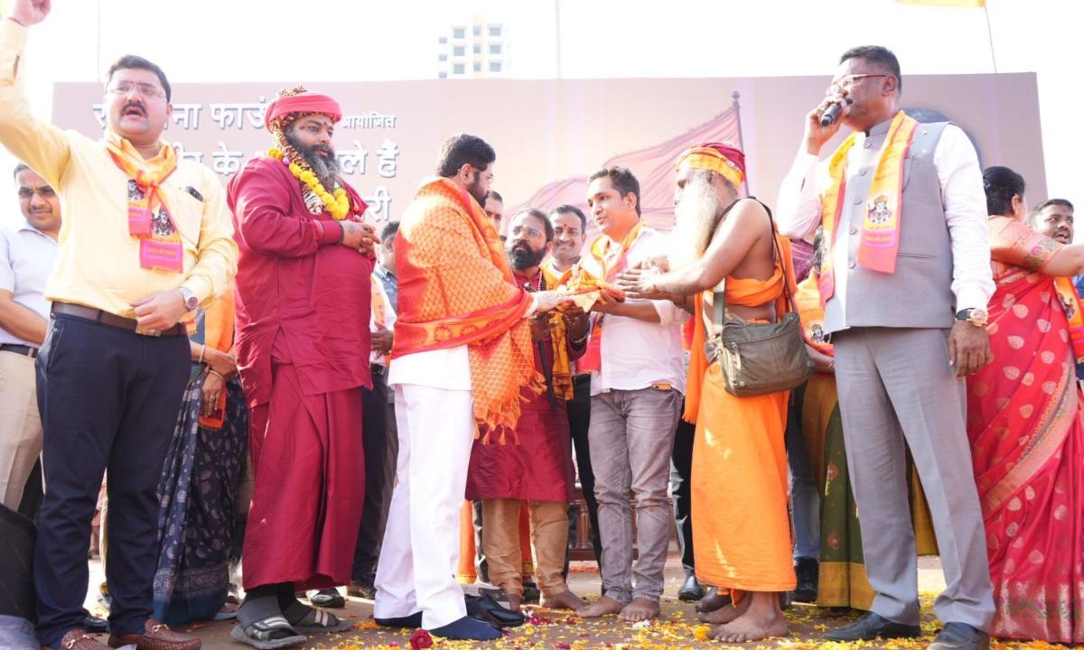CM Eknath Shinde was speaking at an event to see off 300 devotees from Maharashtra to Ayodhya. Pics/CMO